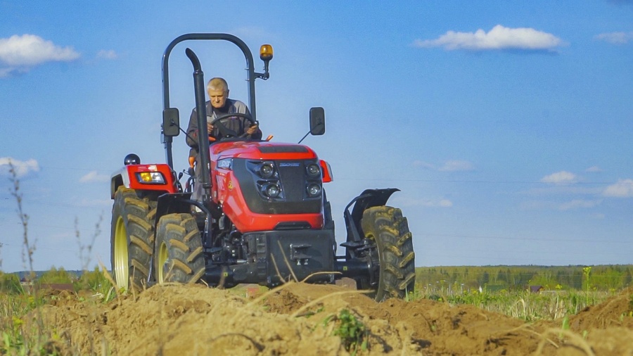 Трактор Solis-Gold | Солис-Голд 50 4x4 8+2 Radial agri 9.5-20 / 13.6-28 (с ПСМ)